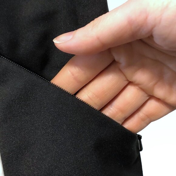 Etcetera Solid White Black Notch Neckline Sleeveless Lined Sheath Dress 2 - Picture 12 of 15